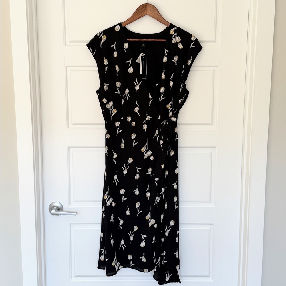 Banana Republic Factory Work Wrap Dress, Black/White/Yellow Floral, Size 10